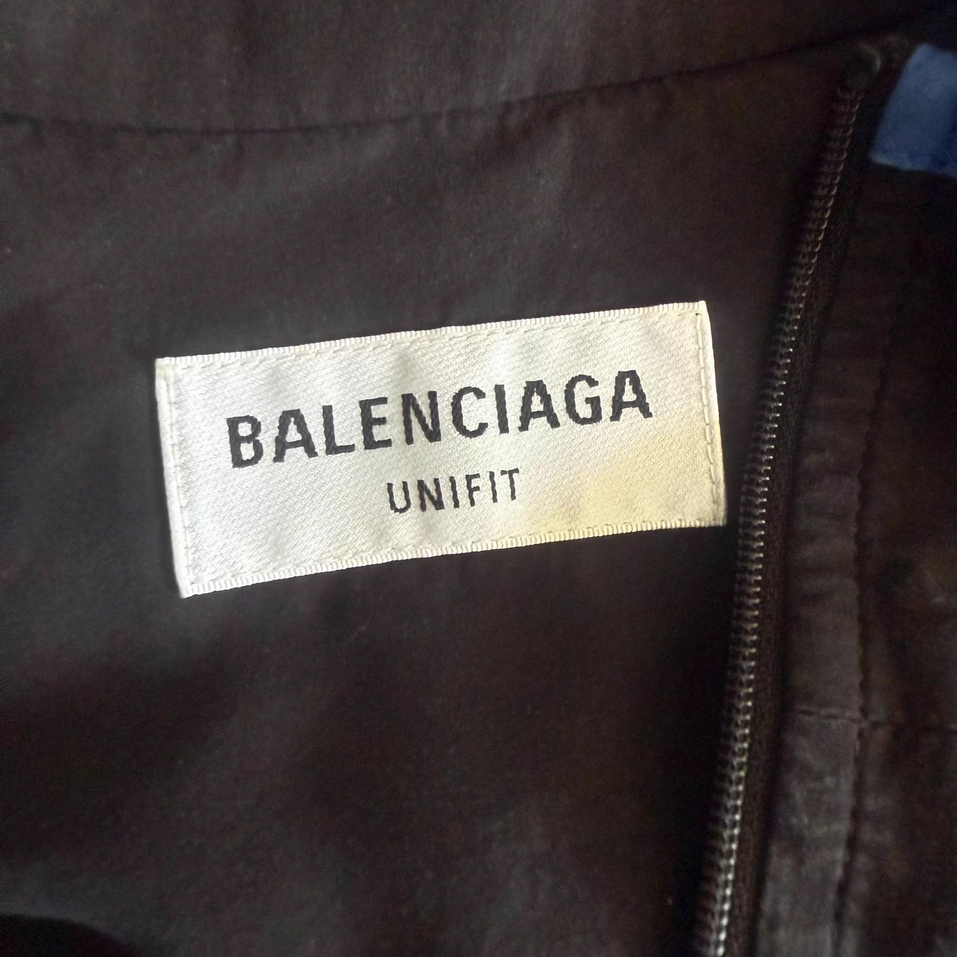 Balenciaga Balenciaga colorblocked logo print zip-up long-sleeve 2 Size US M / EU 48-50 / 2 - 3 Thumbnail