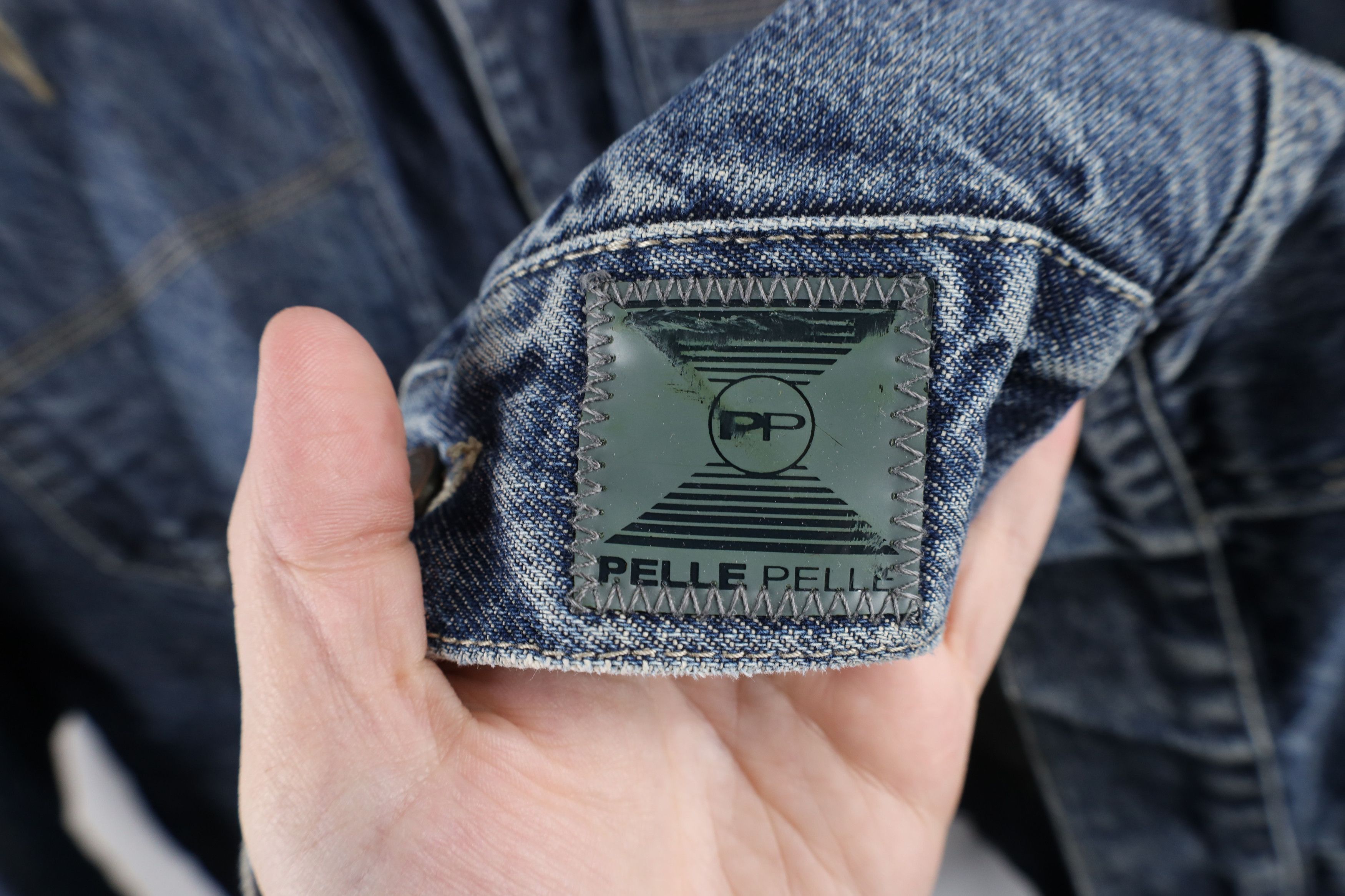 Pelle Pelle × Vintage Vintage Pelle Pelle Spell Out Denim Jean Trucker Jacket Size US XXL / EU 58 / 5 - 6 Thumbnail