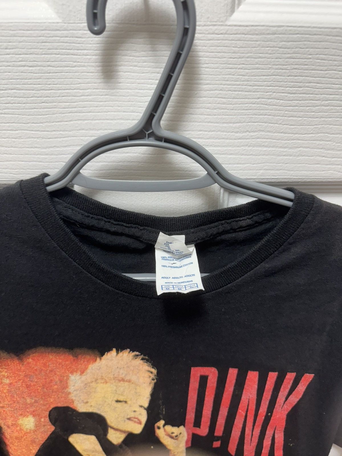 Pink PINK Truth About Love Tour 2013 Vintage Pop Shirt Pro Delta Size US M / EU 48-50 / 2 - 6 Thumbnail