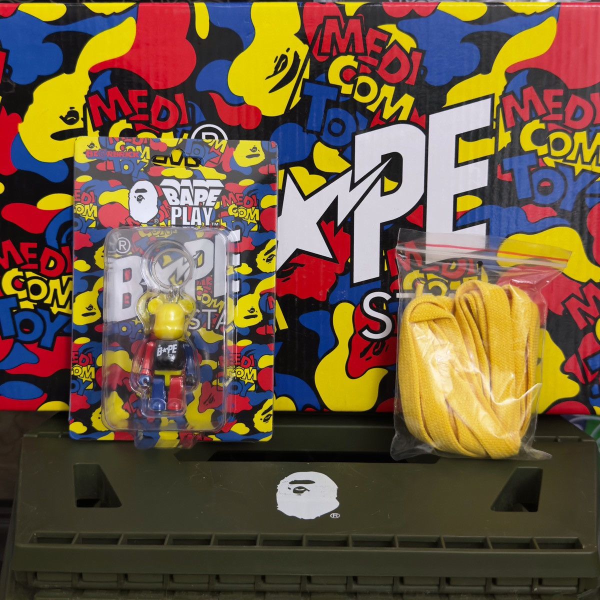 Bape A Bathing Ape Bapesta Medicom Toy All Over Camo 2020 Size US 9 / EU 42 - 18 Thumbnail