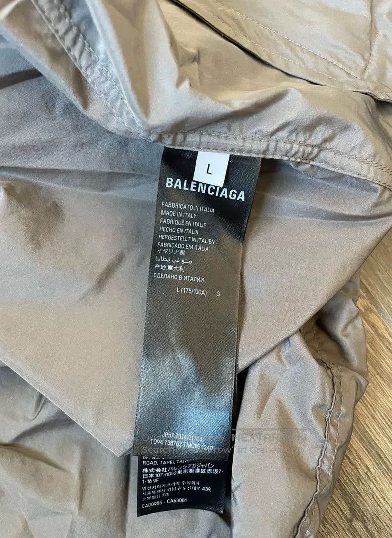 Balenciaga Balenciaga Tape windbreaker jacket, windproof and rainproo Size US L / EU 52-54 / 3 - 7 Thumbnail