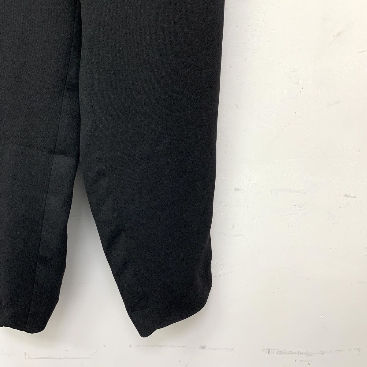 Max Mara Max Mara Hollow Out Open Back Short Sleeve Jumpsuit K26WX Size 26" / US 2 / IT 38 - 5 Thumbnail