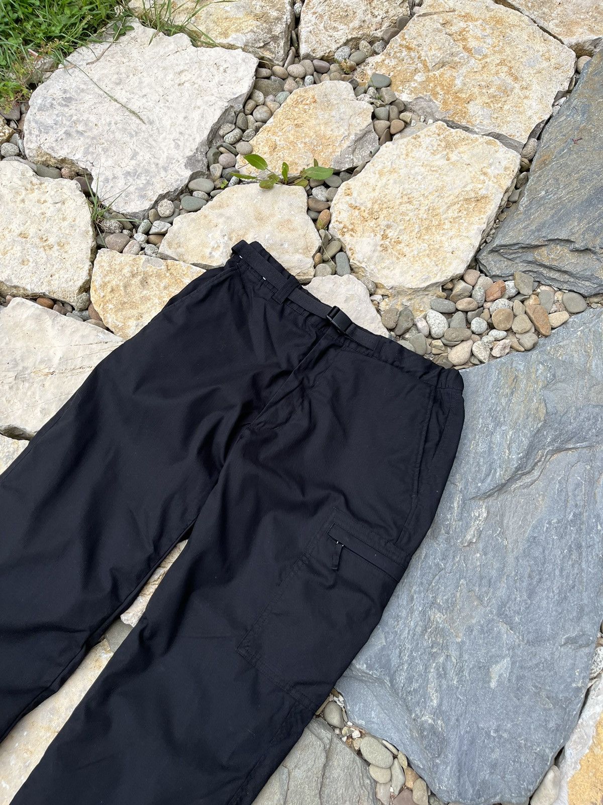 Uniqlo Uniqlo Heattech cargo multipocket insulated pants with belt Size US 30 / EU 46 - 6 Thumbnail