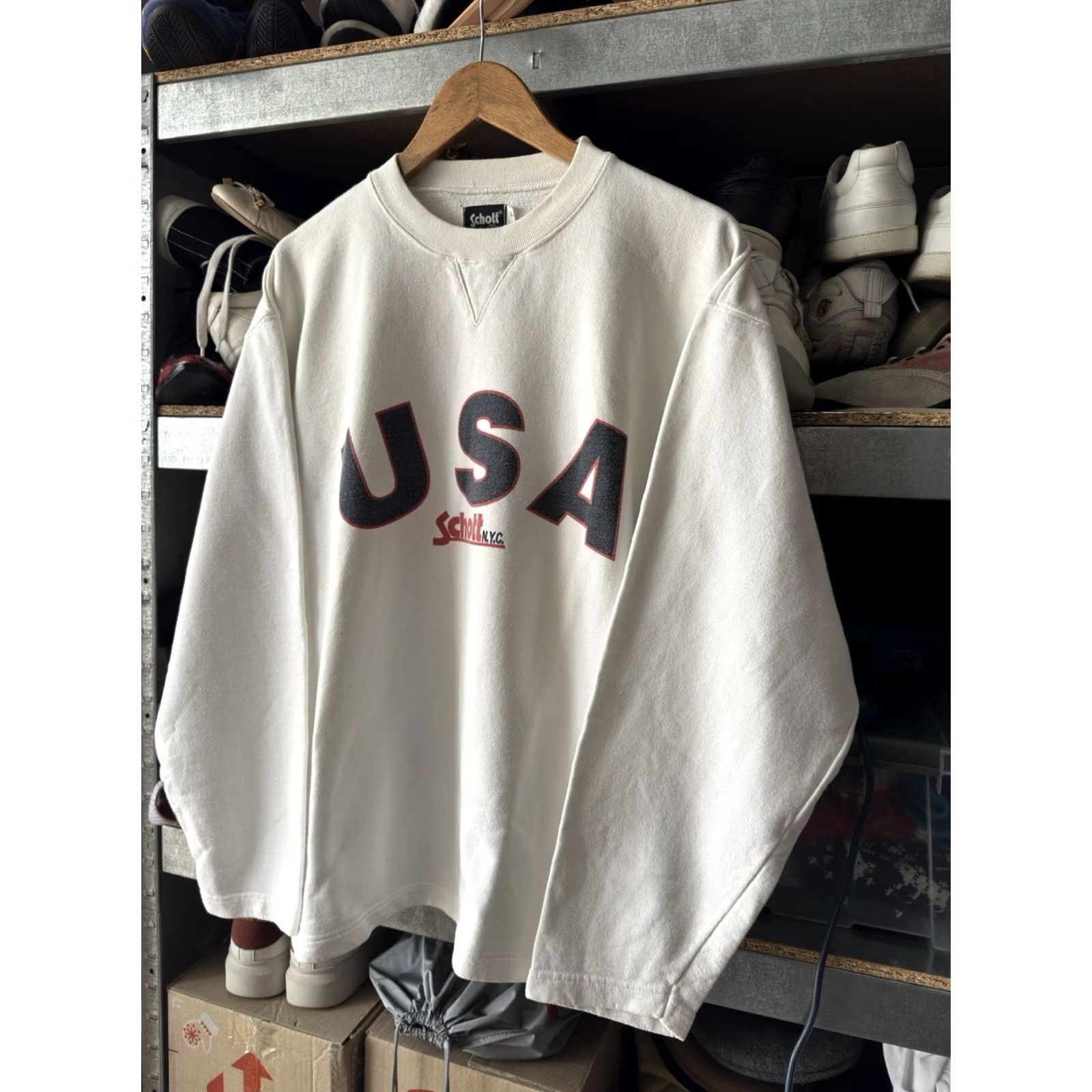 Schott VINTAGE Schott NYC White Sweatshirt Mens L 90s Big Logo USA Pullover Cotton Jersey Comfort Size US L / EU 52-54 / 3 - 3 Thumbnail