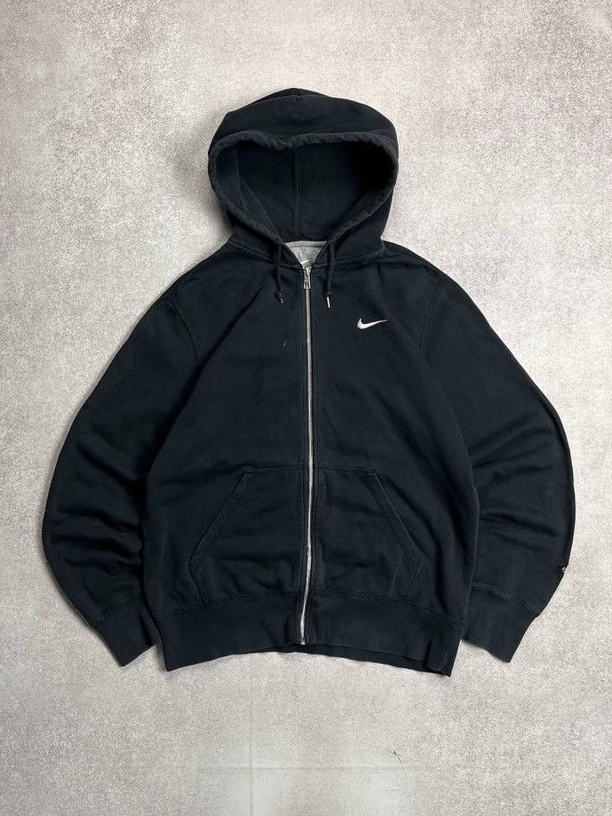 Nike Vintage Nike Swoosh Boxy Zip Hoodie Y2K L Size US L / EU 52-54 / 3 - 1 Thumbnail
