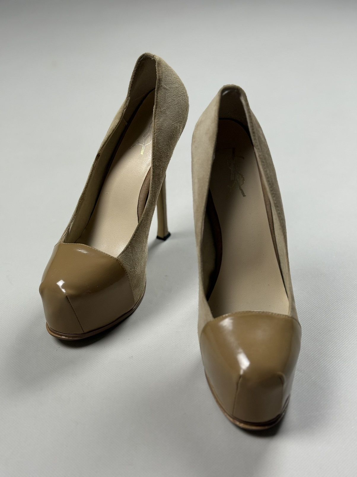 Yves Saint Laurent YSL Yves Saint Lauren Tribute Two Cap Toe Pump Heels Shoes Size US 9 / IT 39 - 8 Thumbnail
