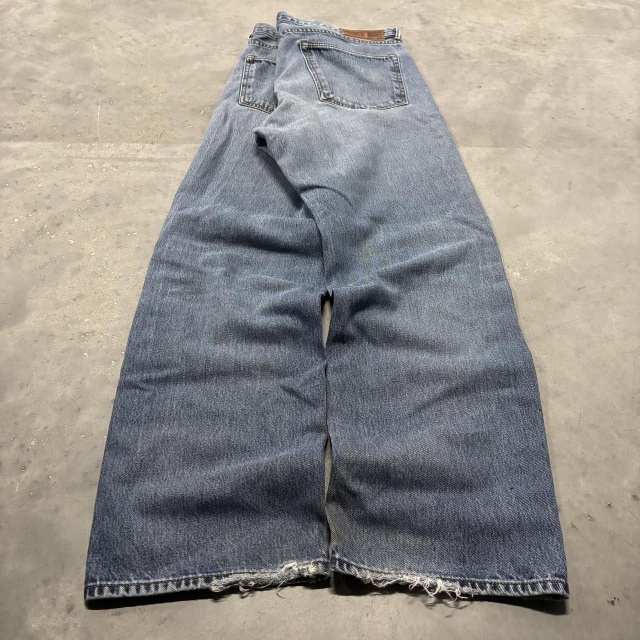 Japanese Brand × Vintage Crazy Vintage Y2K/2000s Faded Medium Wash Essential Denim Jeans! Size US 38 / EU 54 - 4 Thumbnail
