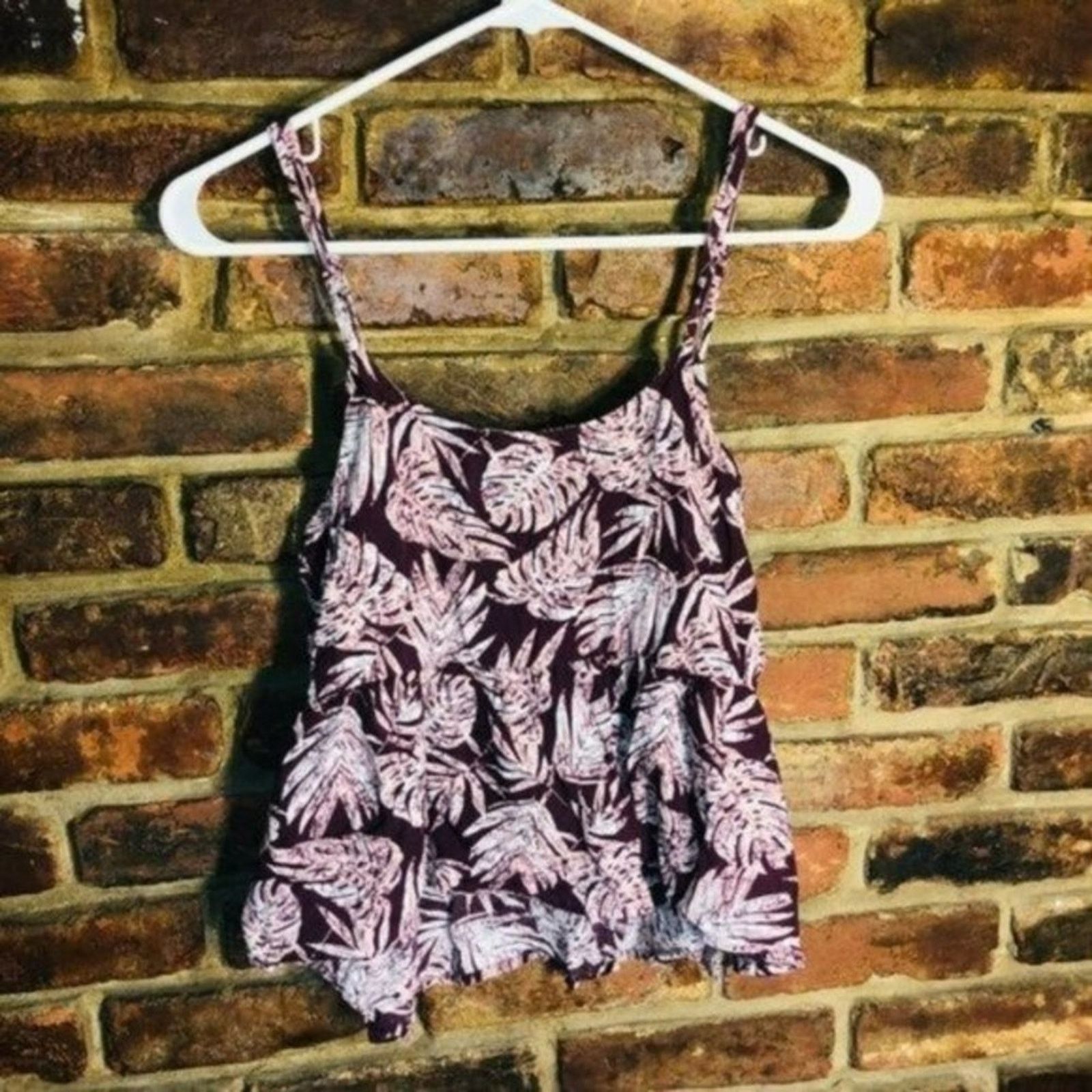 Other Abound Burgundy Floral Print Peplum Gathered Blouse Medium Size M / US 6-8 / IT 42-44 - 7 Thumbnail