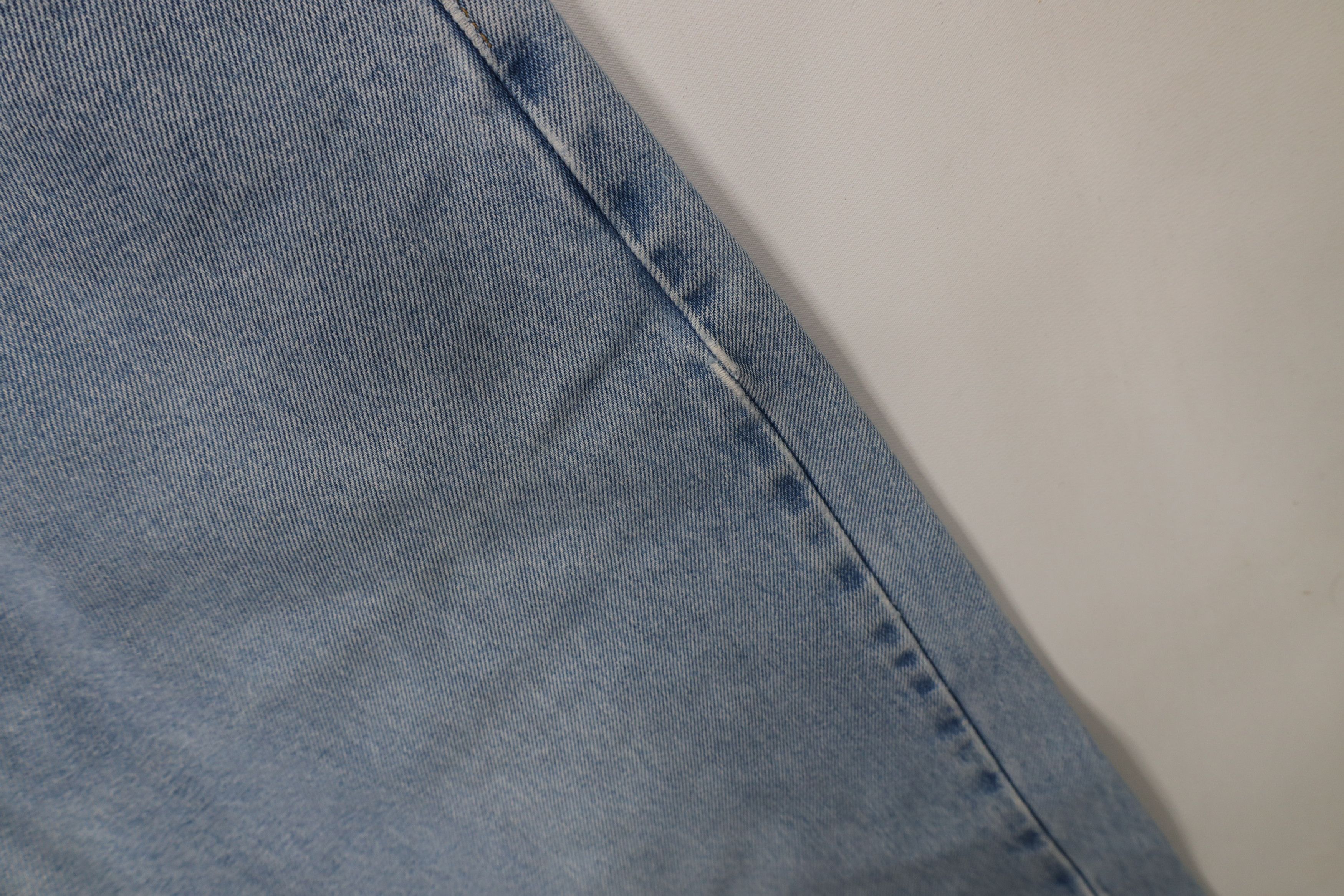 Levi's Vintage Y2K 2004 Levis 550 Relaxed Fit Denim Jeans Blue Size US 36 / EU 52 - 8 Thumbnail