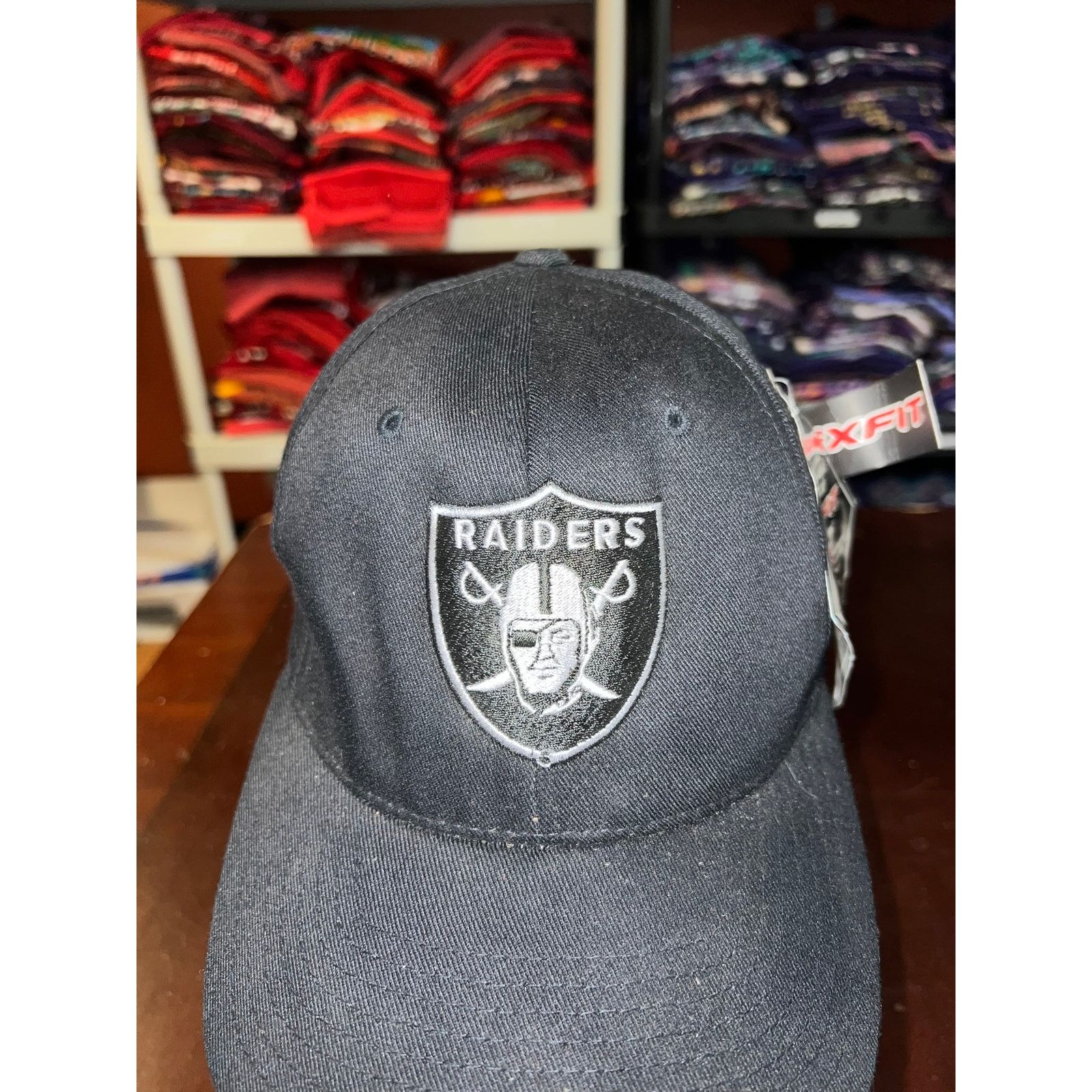 Vintage Oakland Raiders Hat Flexfit Necco Black NWT Cap Headwear Size ONE SIZE - 2 Thumbnail
