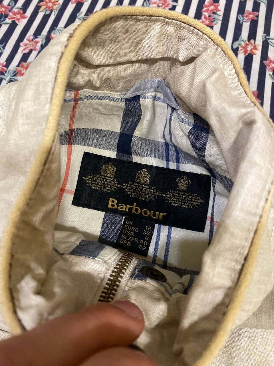 Barbour Vintage Barbour Basic Streetwear Light Jacket Size 8 Size M / US 6-8 / IT 42-44 - 2 Thumbnail