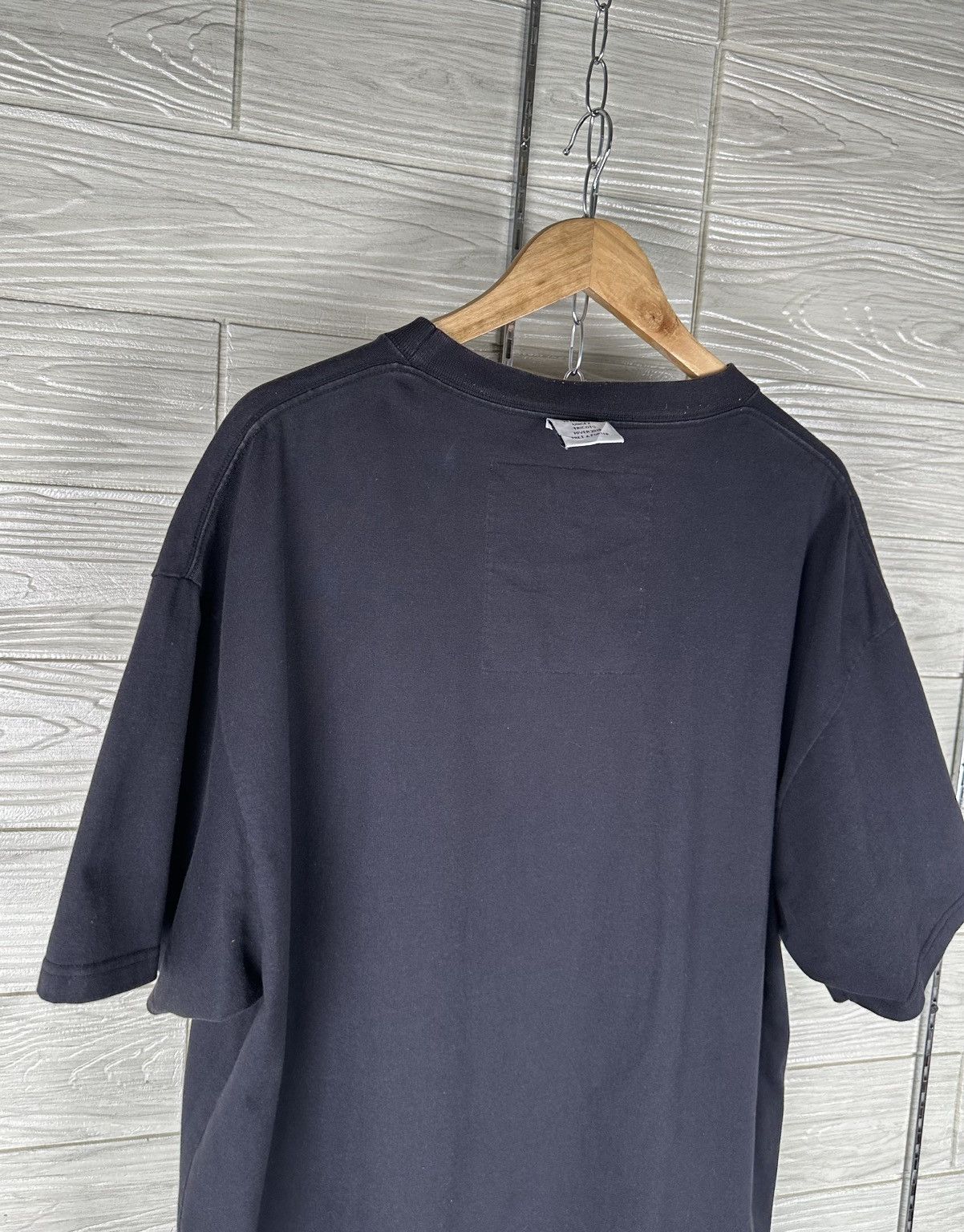 Vetements Vetements - Demna Gvasalia A/W18 Inside Out Oversize T-Shirt Size US L / EU 52-54 / 3 - 11 Thumbnail