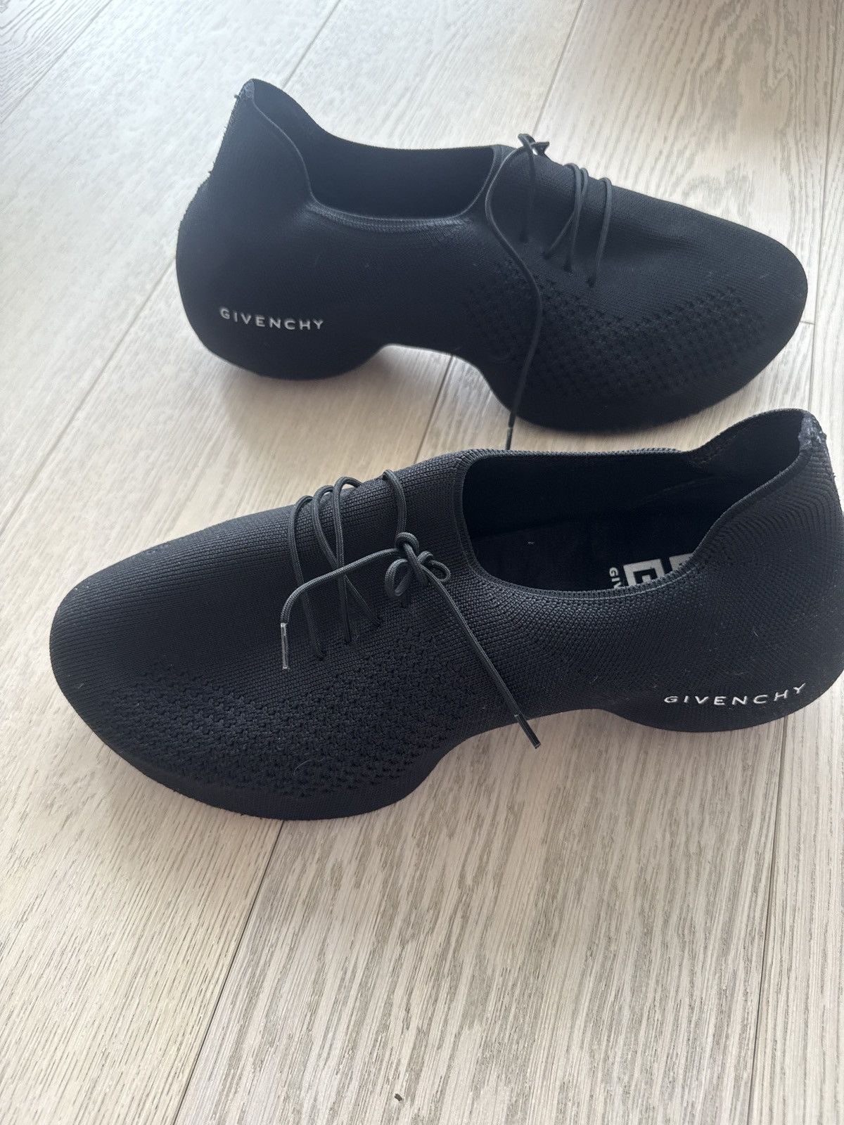 Givenchy GIVENCHY Black Low-Cut Mesh Sneakers, Size 43, Low-Top Style Size US 10.5 / EU 43-44 - 6 Thumbnail