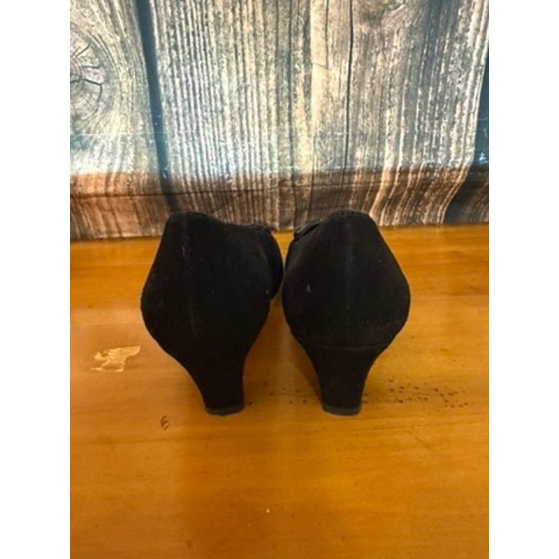 Stuart Weitzman Stuart Weitzman Women's Black Suede Block Heel Pumps Size 7 Size US 7 / IT 37 - 7 Thumbnail