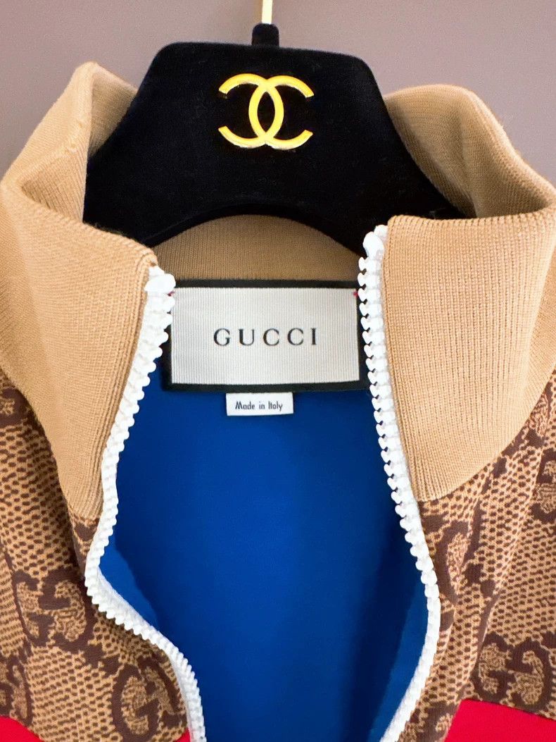 Gucci Gucci Red, white and blue color matching GG full logo stitc Size US M / EU 48-50 / 2 - 2 Thumbnail