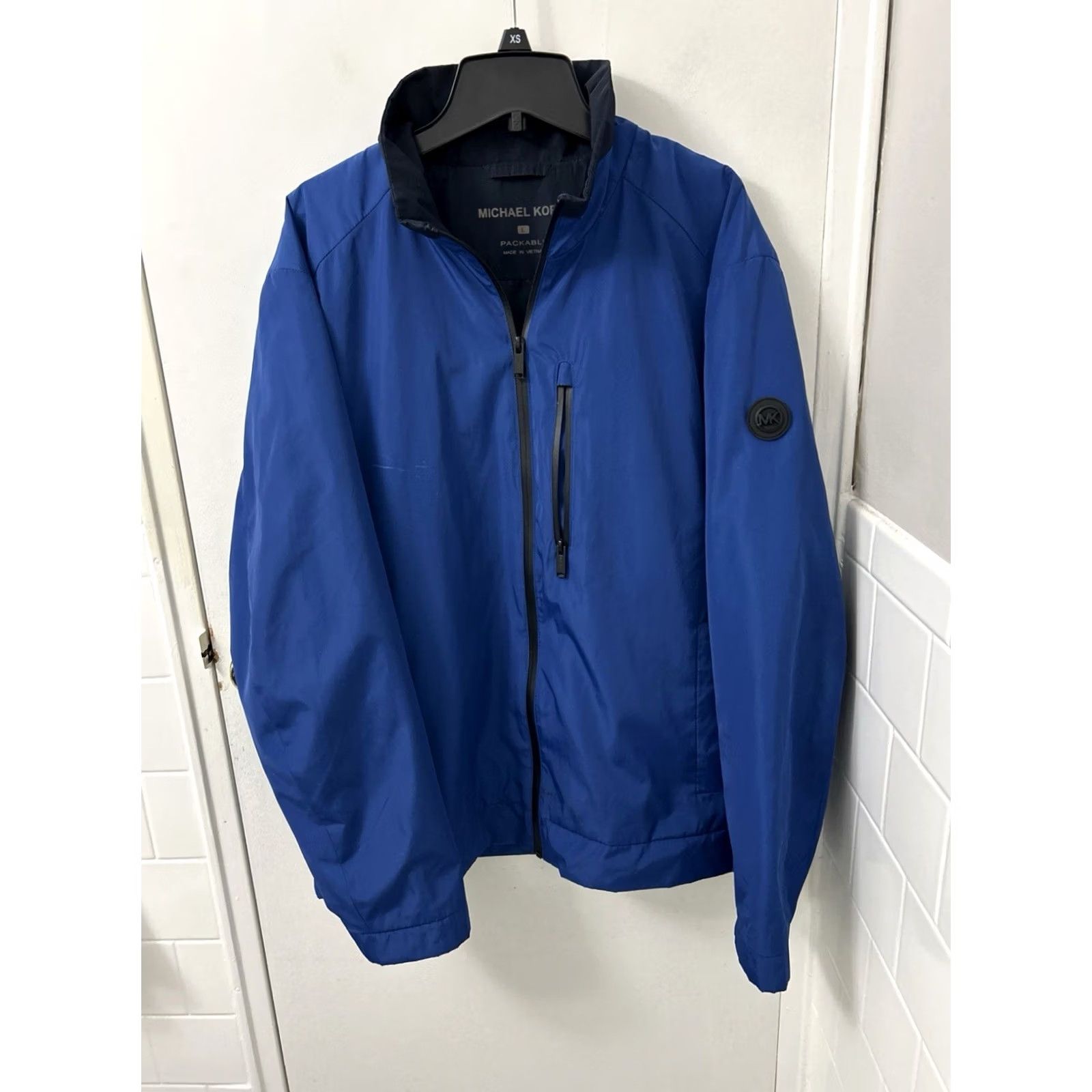 Michael Kors Michael Kors Jacket Mens L Blue Full Zip Packable Windbreaker Logo L/S Size US L / EU 52-54 / 3 - 2 Thumbnail