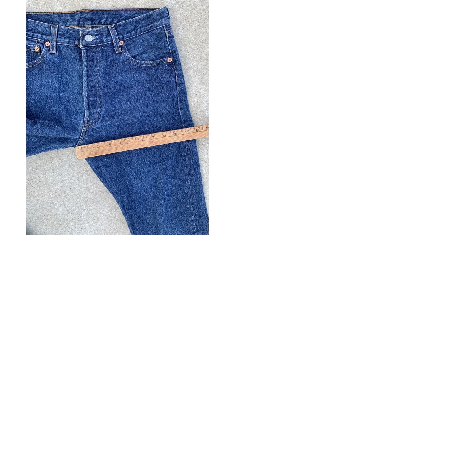 Levi's VINTAGE Levi's 501 Jeans Button Fly 30 Waist 31.5 Inseam Blue Cotton Denim 5-Pocket Mens Jeans Size US 30 / EU 46 - 12 Thumbnail