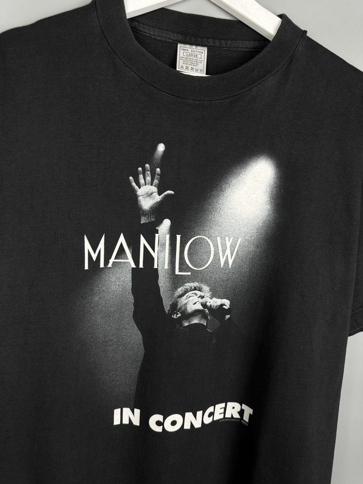 Vintage 90s Vintage Barry Manilow In Concert Tour T Shirt Tee Size US L / EU 52-54 / 3 - 5 Thumbnail