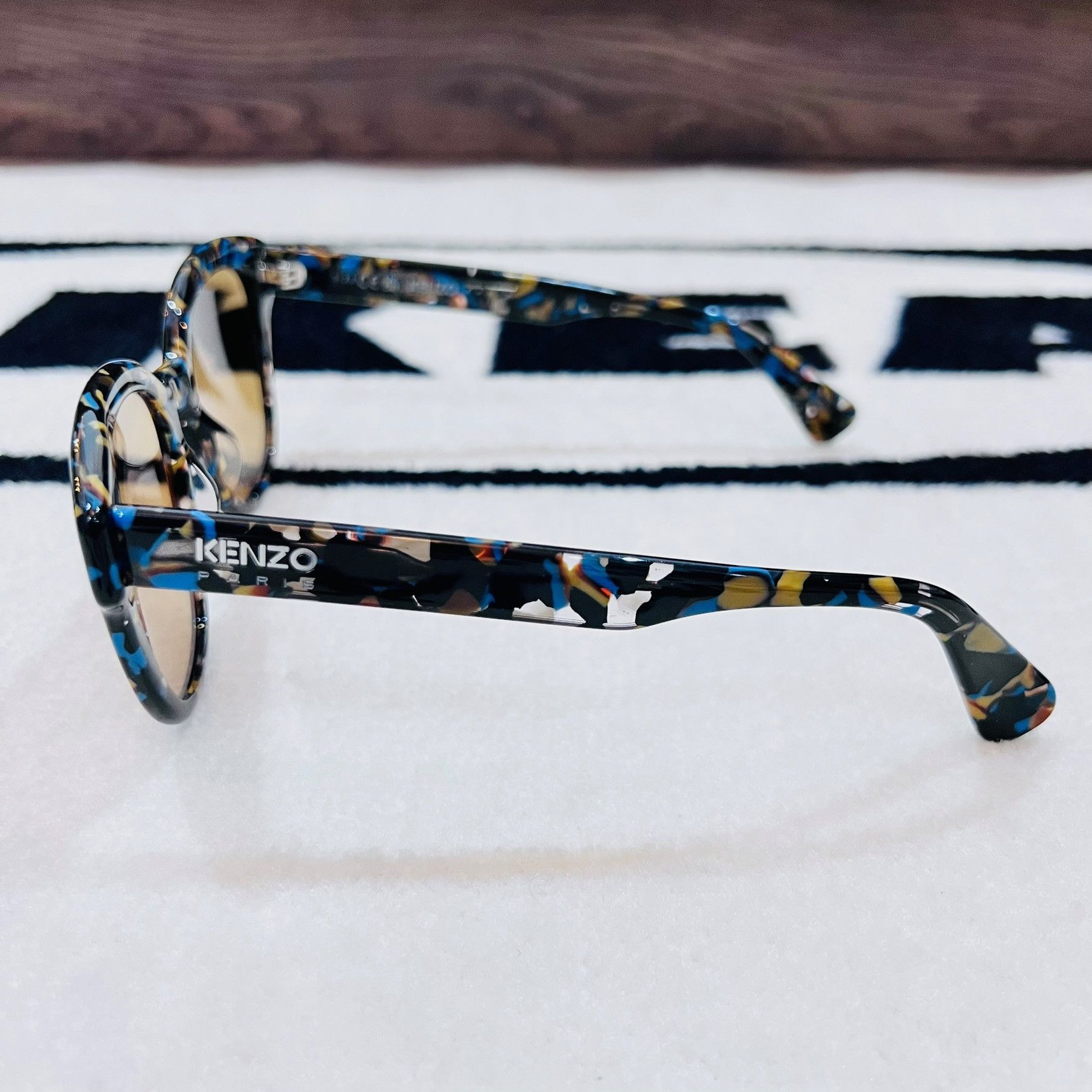 Kenzo Kenzo Tortoiseshell Cat Eye Camo Blue Multi Color Sunglasses Size ONE SIZE - 4 Thumbnail