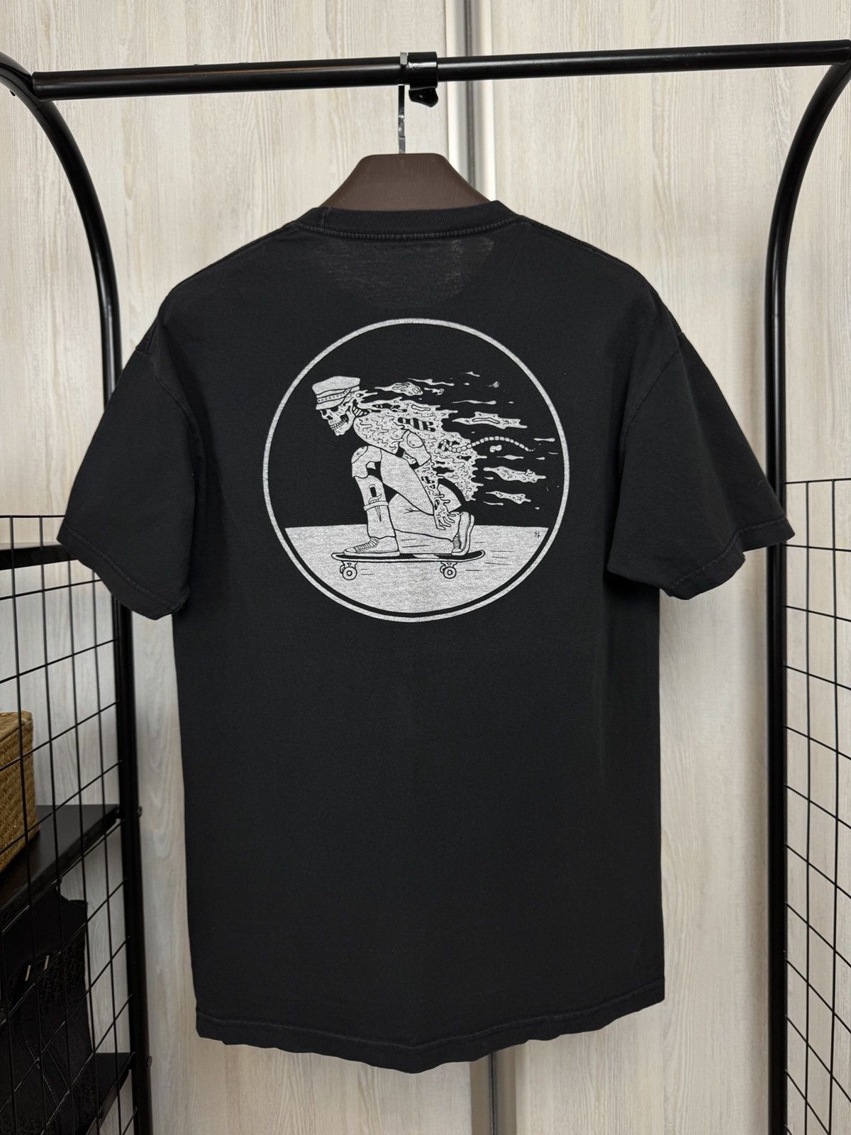 Vintage Sketchy Tank Skateboard Skull Pizza Back Skeleton knife tee Size US L / EU 52-54 / 3 - 6 Thumbnail