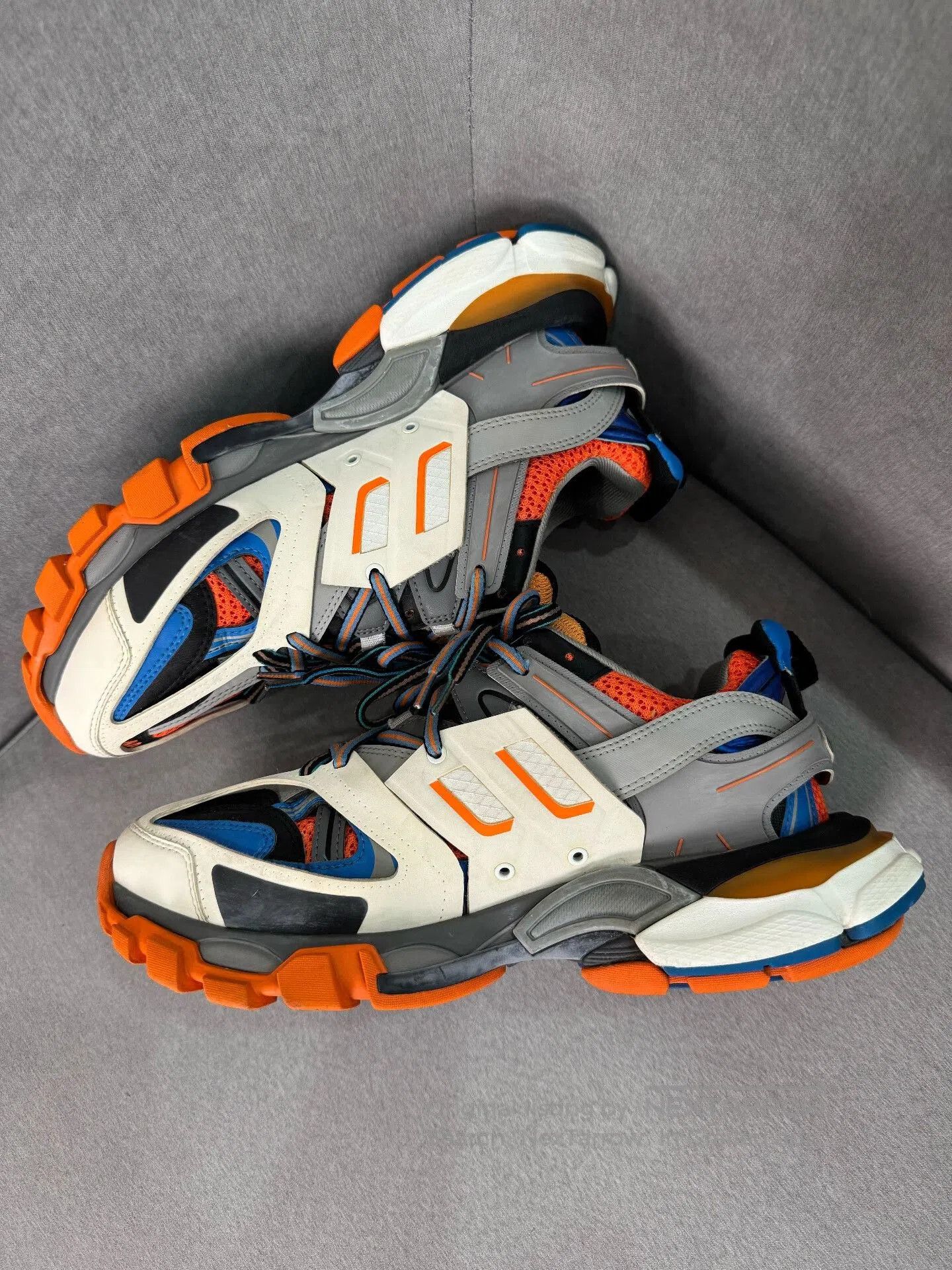 Balenciaga balenciaga track sneakers size 40 secondhand. Size US 8 / EU 41 - 4 Thumbnail