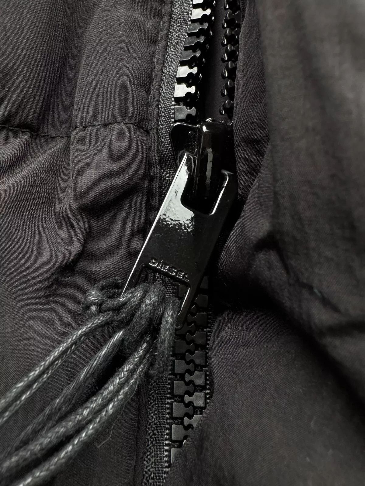Diesel Diesel Winter Down Parka (V171)(D10) Size US L / EU 52-54 / 3 - 4 Thumbnail