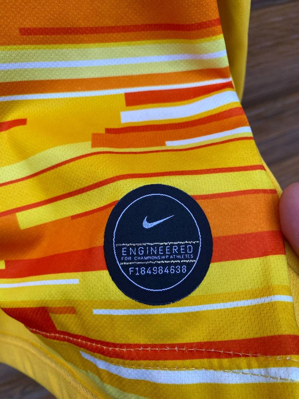 Nike ATHLETICO MADRID NIKE HOME SHIRT JERSEY Size US L / EU 52-54 / 3 - 7 Thumbnail