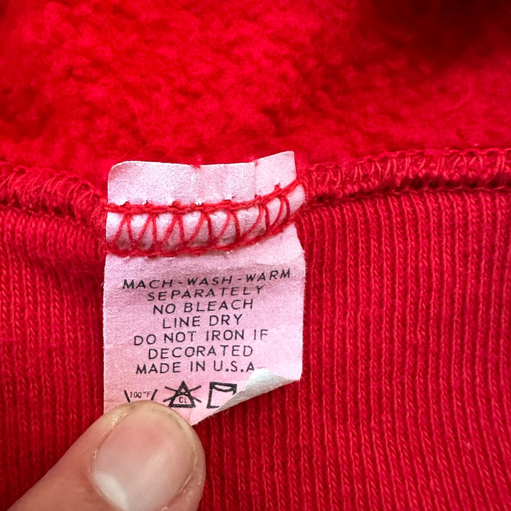 Vintage VINTAGE Casual Wear Sweatshirt Shirt Men L Red Graphic Print 1960s 60s 70s All Seasons Autumn Winter Fall Spring USA Red Mens"} Size US L / EU 52-54 / 3 - 5 Thumbnail