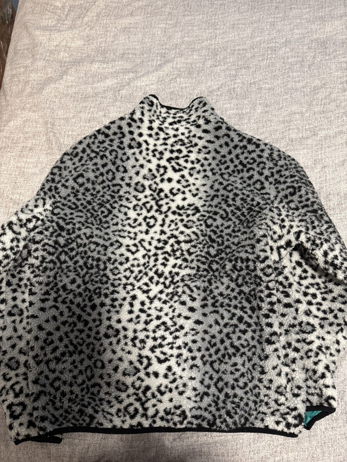 Supreme Supreme White leopard fleece reversible Jacket Size US L / EU 52-54 / 3 - 2 Thumbnail