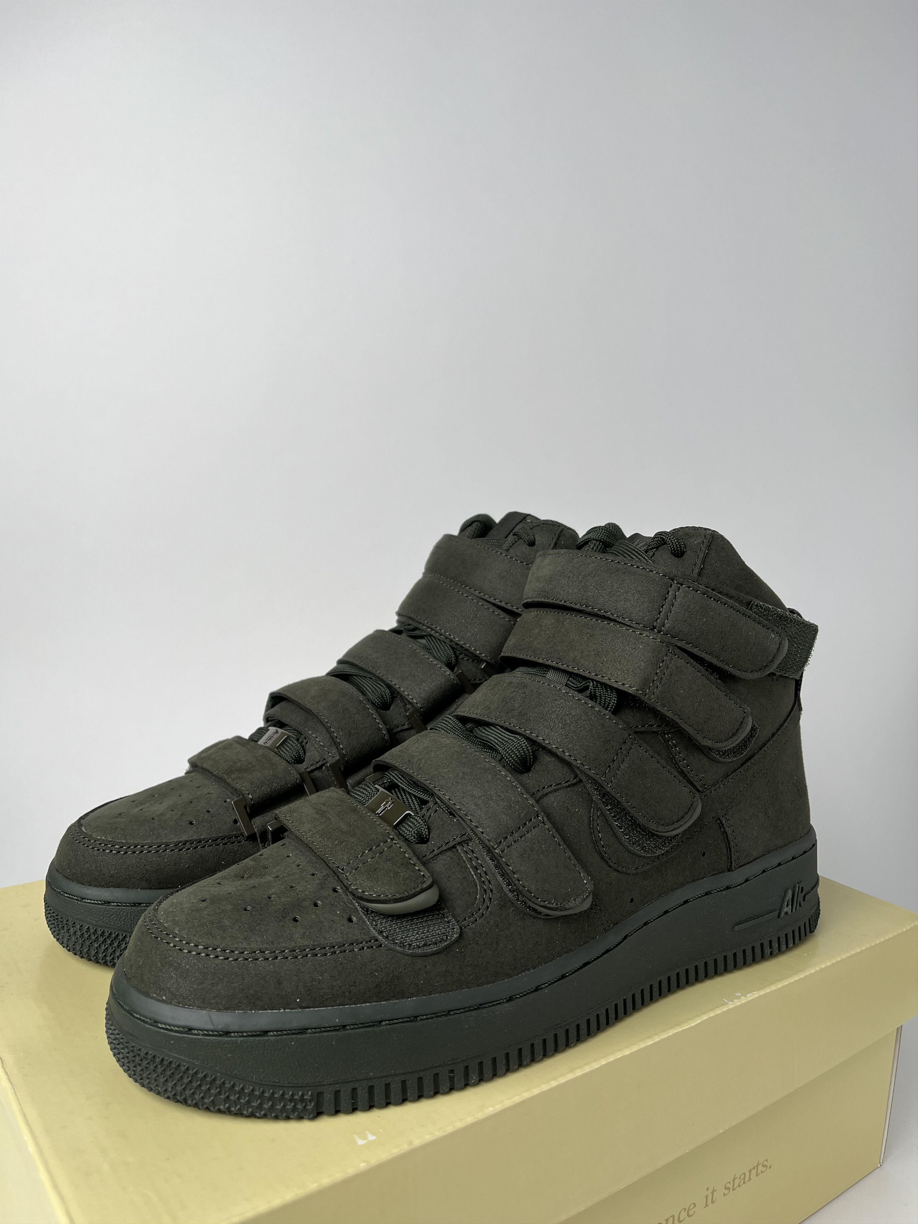 Billie Eilish × Nike High-top sneakers Nike x Billie Eilish Air Force 1 High '07 Size US 9 / EU 42 - 1 Thumbnail