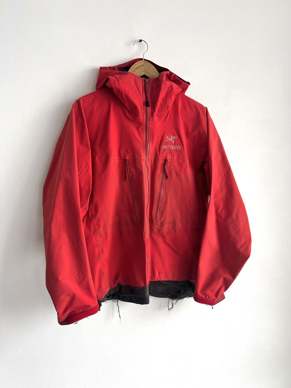 ARC'TERYX GORE-TEX® Pro Shell ジャケット L/G Arc'teryx 2000s Theta AR Gore-tex Pro Shell jacket (XS) – Linear Store