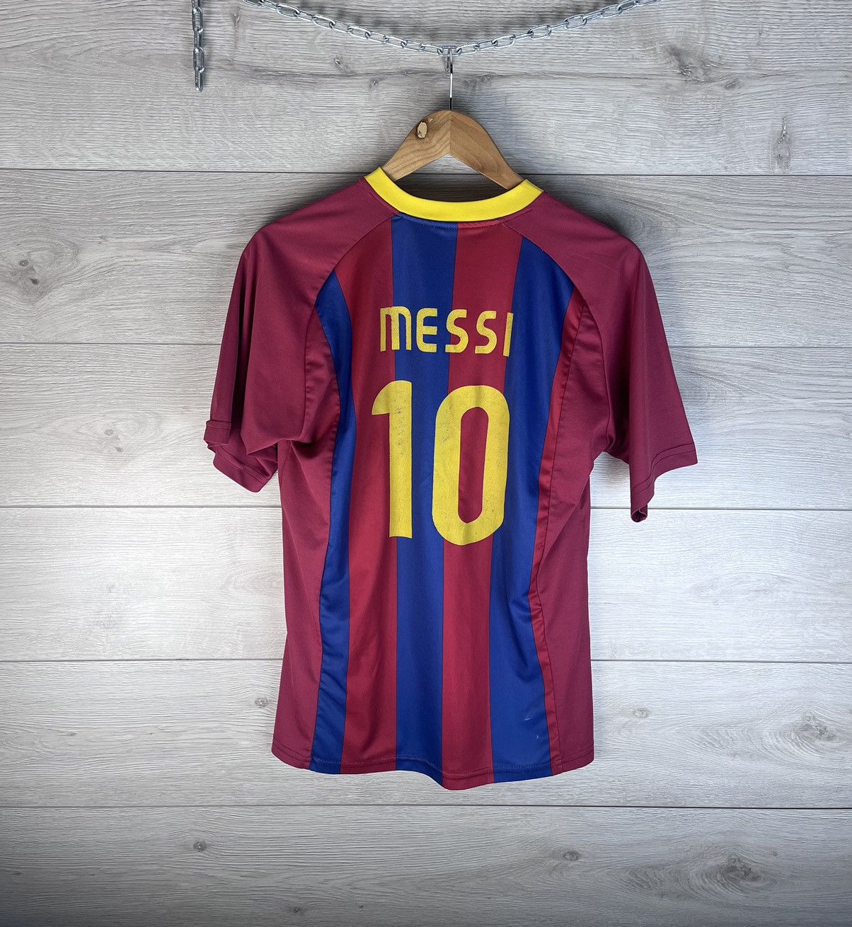 Japanese Brand Very rare soccer jersey FC Barcelona #10 Messi Size US S / EU 44-46 / 1 - 1 Thumbnail