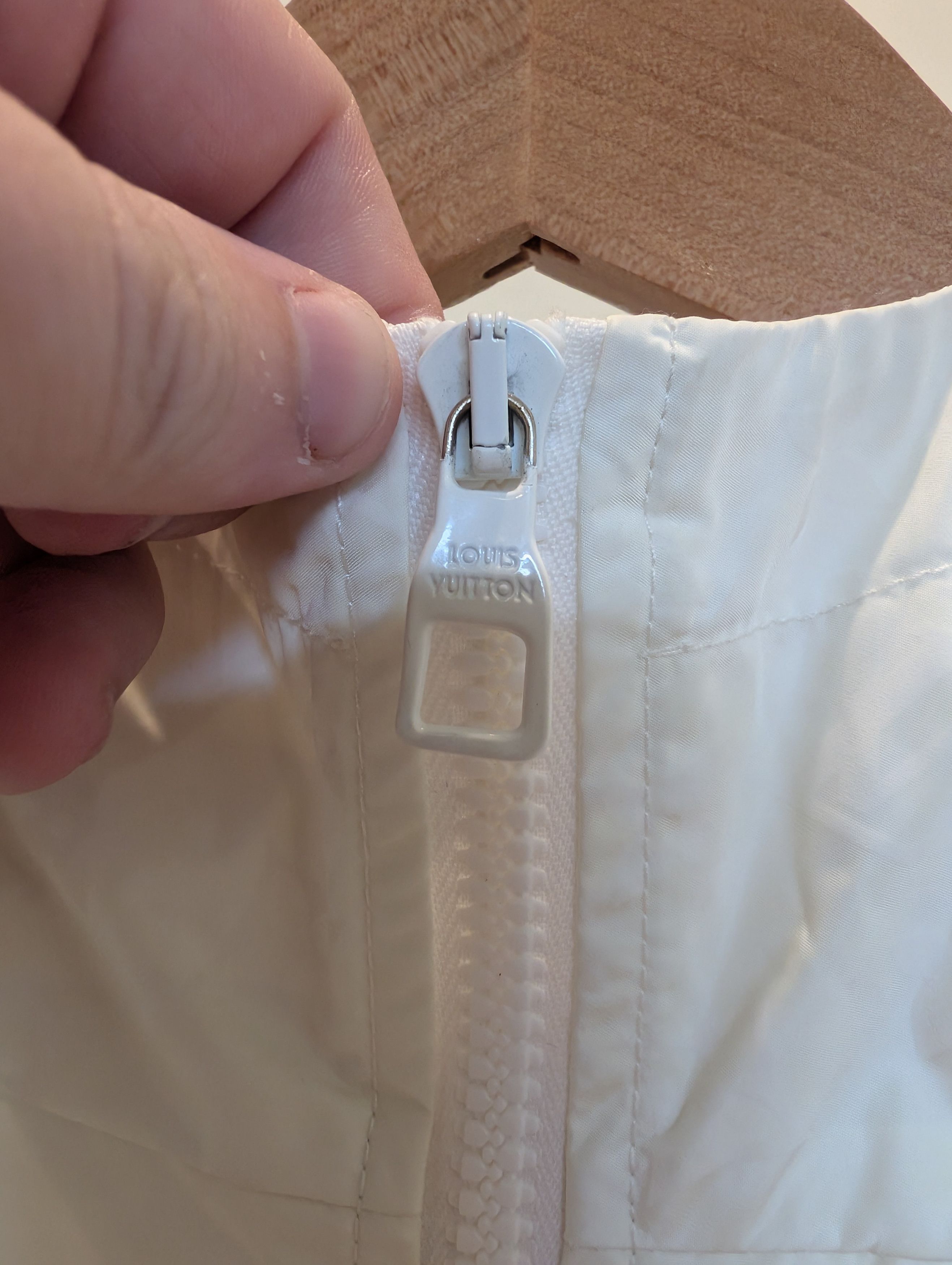 Louis Vuitton Louis Vuitton monogram water repellent parka jacket Size US L / EU 52-54 / 3 - 4 Thumbnail
