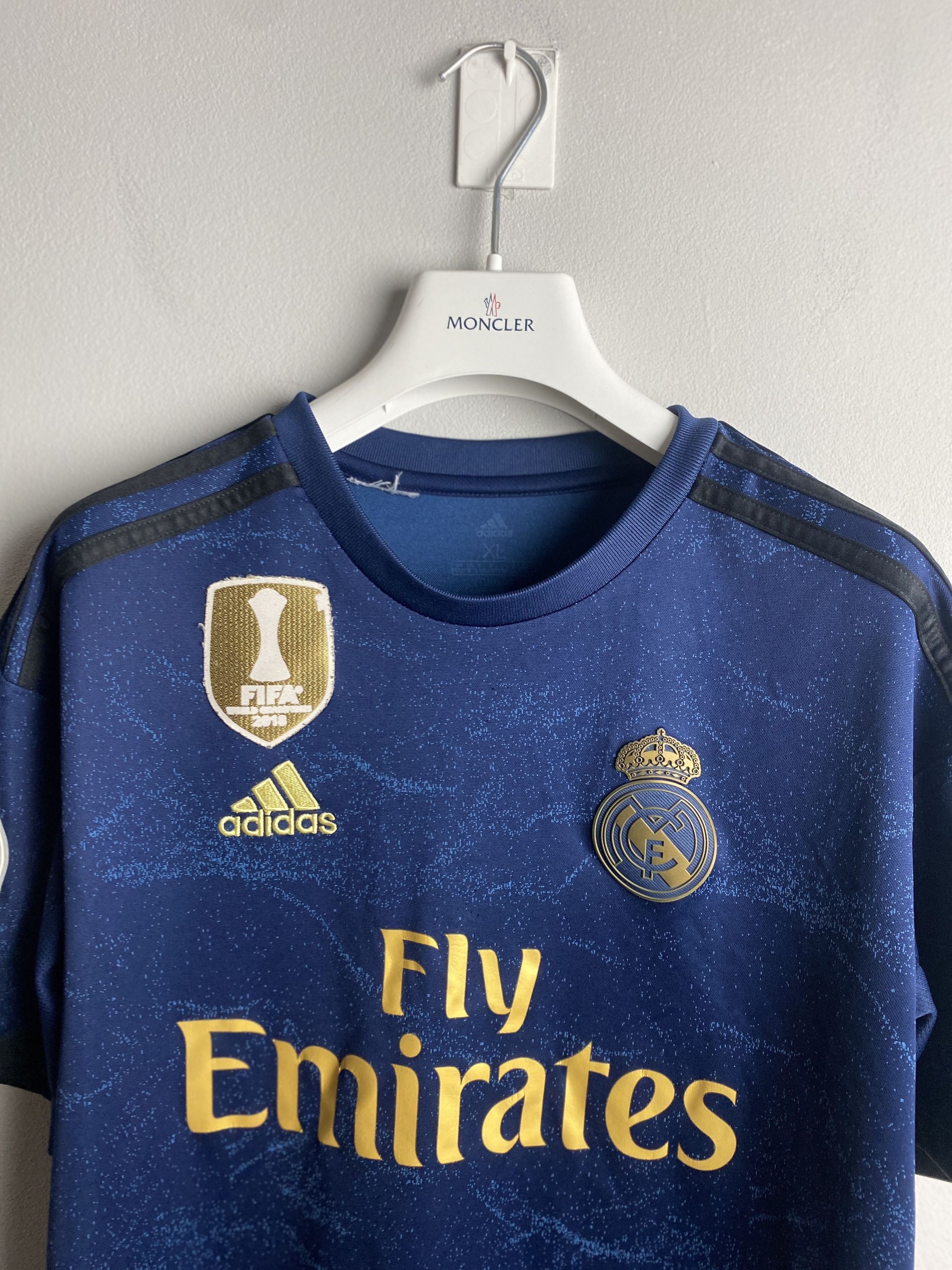 Adidas Adidas Real Madrid 2019 Jersey Shirt vinivius jr. blokecore Size US S / EU 44-46 / 1 - 2 Thumbnail