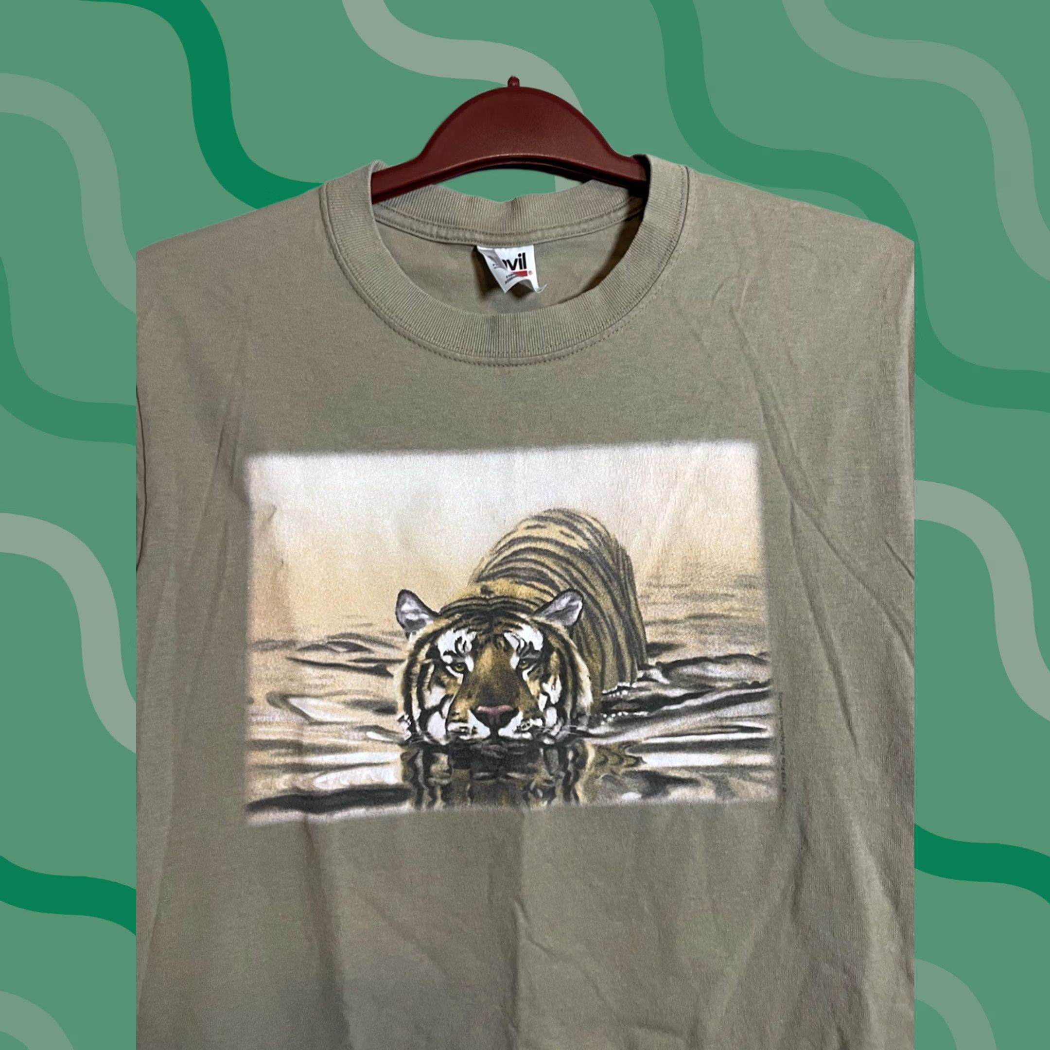 Anvil VINTAGE Anvil Shirt S Beige Mens Tan Tiger Water Wildlife B478 Size US S / EU 44-46 / 1 - 1 Thumbnail