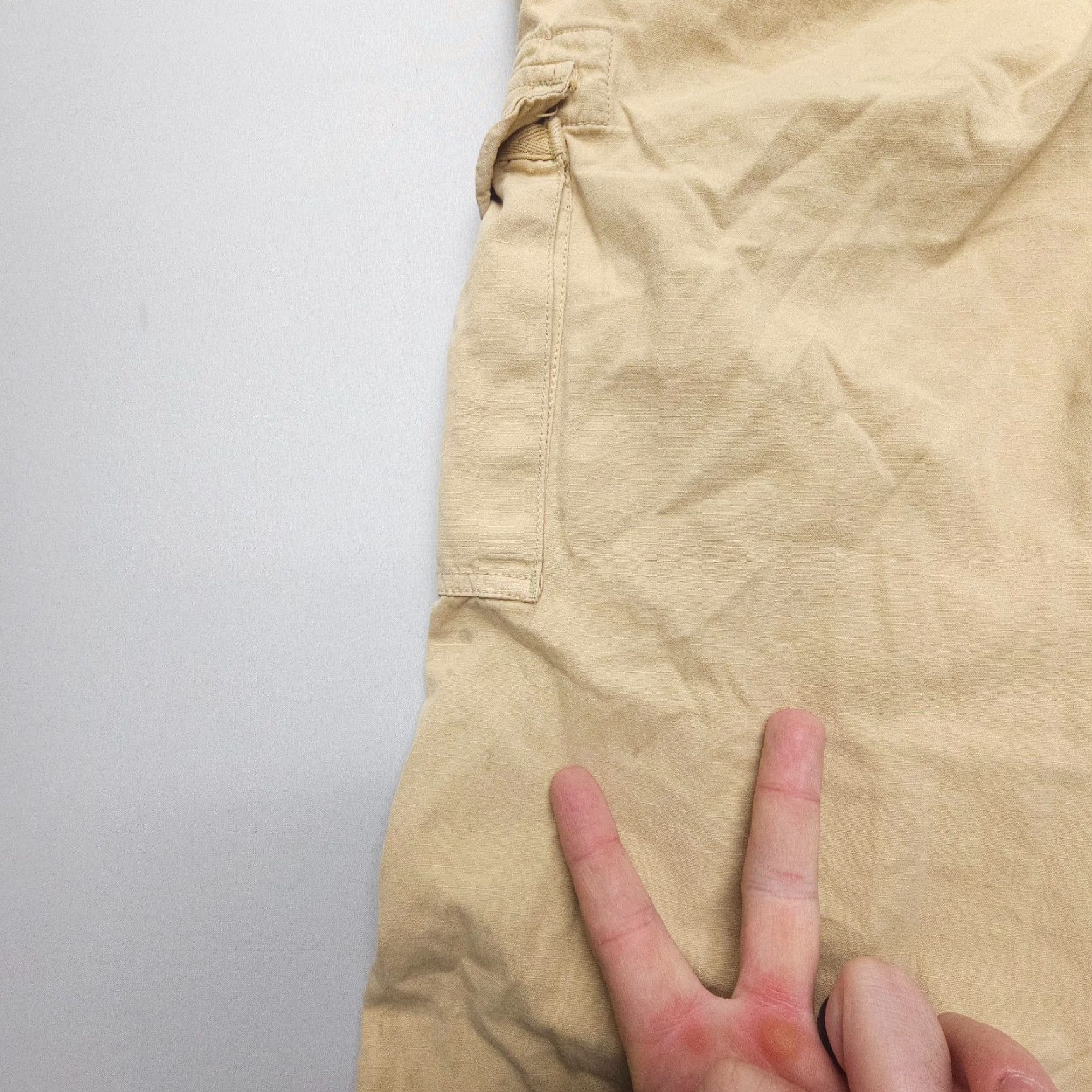 Lucky Brand VINTAGE Lucky Brand Dungarees Cargo Pants Womens 28 Tan 90s USA Baggy Low Rise Size 28" / US 6 / IT 42 - 6 Thumbnail