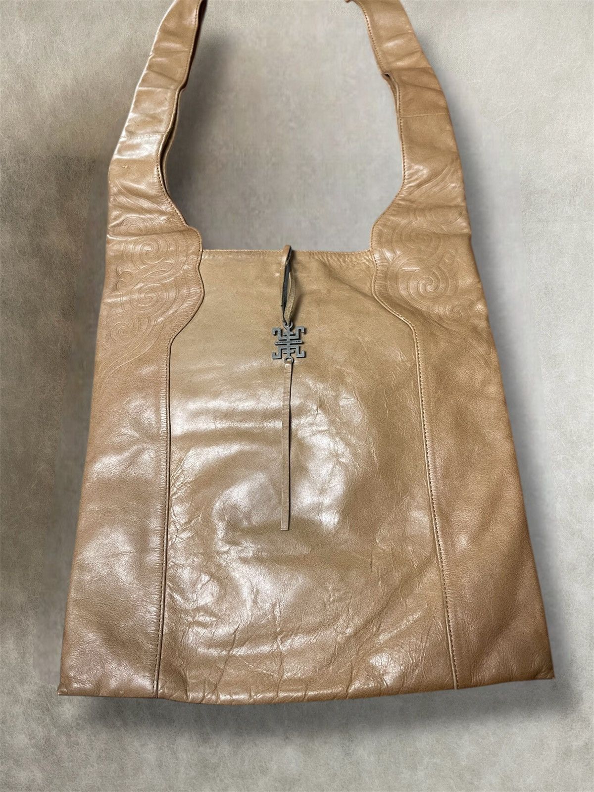 Other AW2002 Vievienne tam tan leather crossbody/hobo bag Size ONE SIZE - 10 Thumbnail
