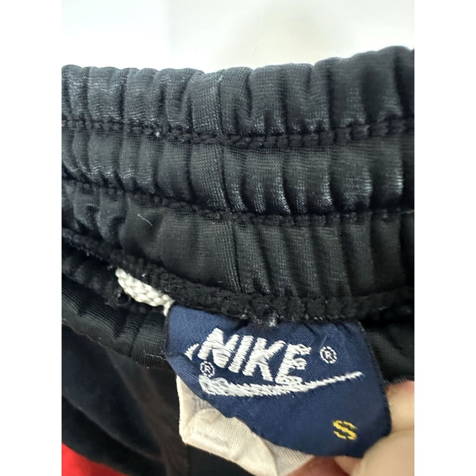 Nike VINTAGE Nike Jordan 1 OG Black Red Bred Wings1985 Pants RARE Size S Mens Track Pants Air Jordan Filling Size US 29 - 3 Thumbnail