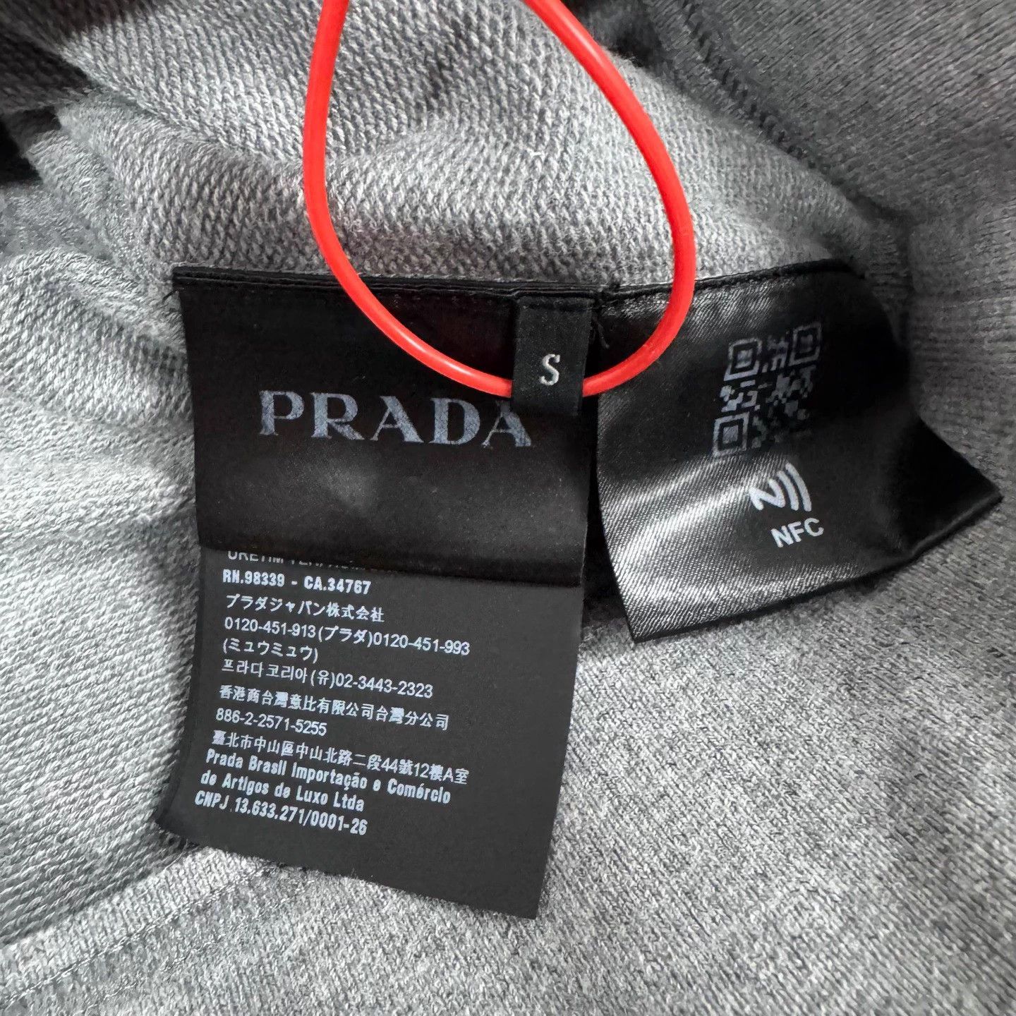 Prada Prada crewneck logo sweatshirt S Size US S / EU 44-46 / 1 - 7 Thumbnail