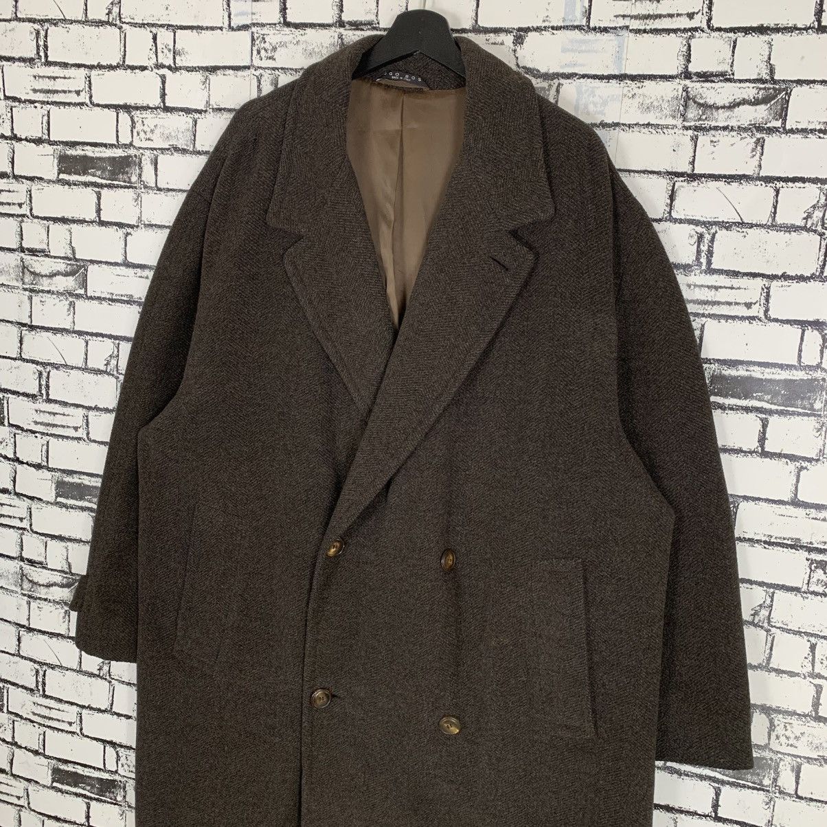 Hugo Boss Vintage Hugo Boss Men’s Long Coat Size 44R Size 44R - 2 Thumbnail