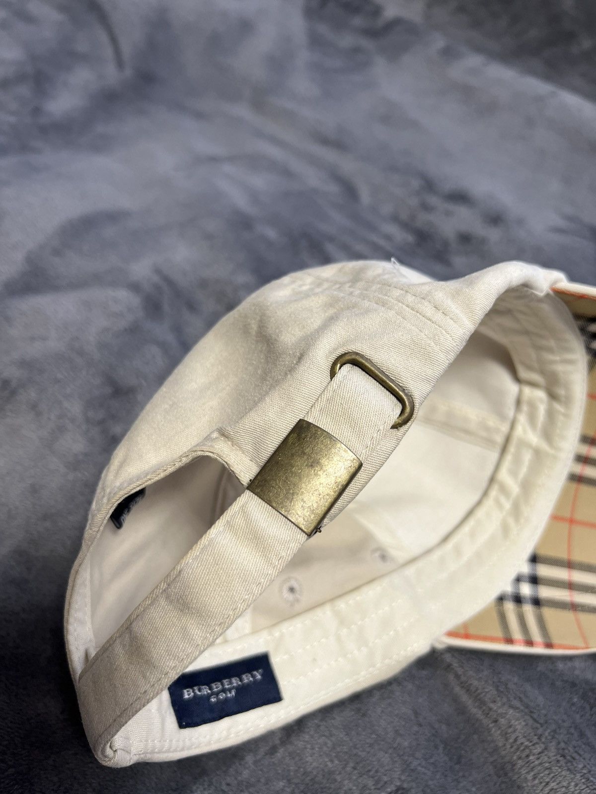 Burberry Burberry Hat Beige Cap Size ONE SIZE - 6 Thumbnail