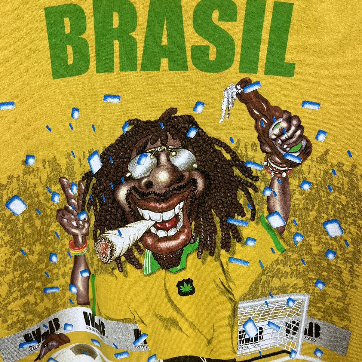 Vintage Vintage Brazil 10 True football fans Humor y2k weed tee 90’s Size US S / EU 44-46 / 1 - 3 Thumbnail