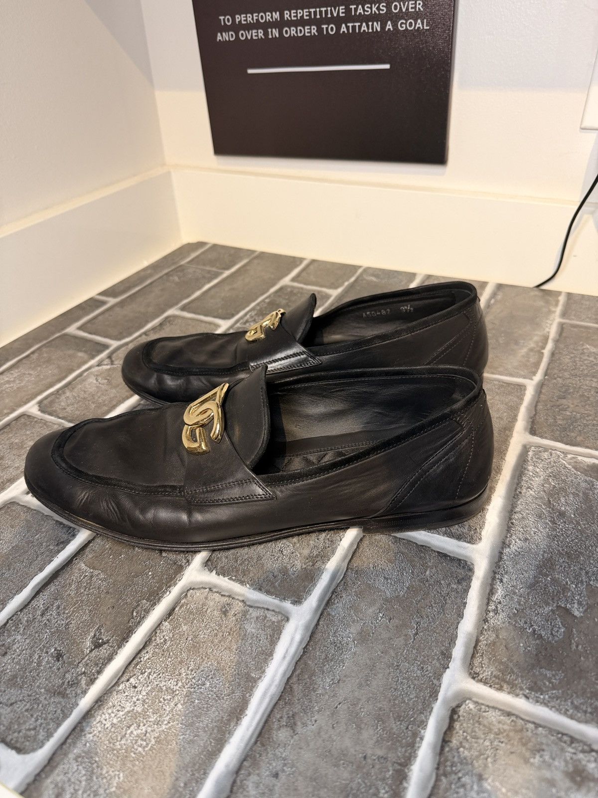 Dolce & Gabbana DOLCE & GABBANA BLACK LEATHER DG LOGO LOAFERS SHOES Size US 9.5 / EU 42-43 - 12 Thumbnail