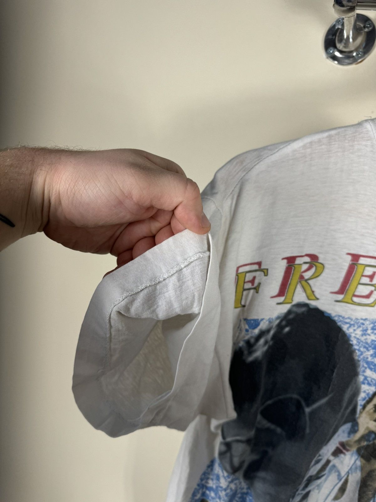 Vintage Vintage RARE 90s Queen Freddie Mr. Bad Guy T-shirt Size US M / EU 48-50 / 2 - 7 Thumbnail