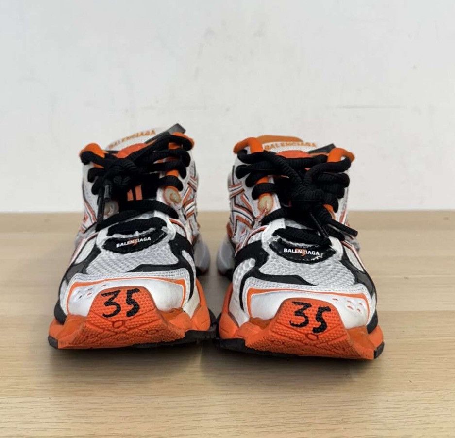 Balenciaga Balenciaga Year Of The Tiger Runner Sneakers Size US 5 / EU 37 - 2 Thumbnail