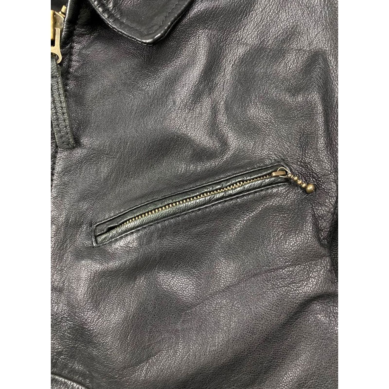 Levi's VINTAGE Levi's Leather Jacket Men S Black Zip Biker Mid-Length 00s Casual Winter Fall 51 Chest 67 Length 47.5 Shoulders 65.5 Sleeve Regular Size US S / EU 44-46 / 1 - 5 Thumbnail