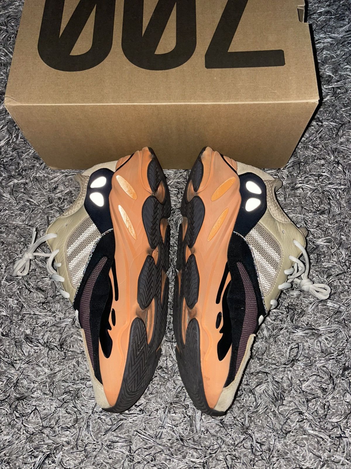 Adidas × Yeezy Yeezy Boost 700 'Enflame Amber' Size US 10 / EU 43 - 4 Thumbnail