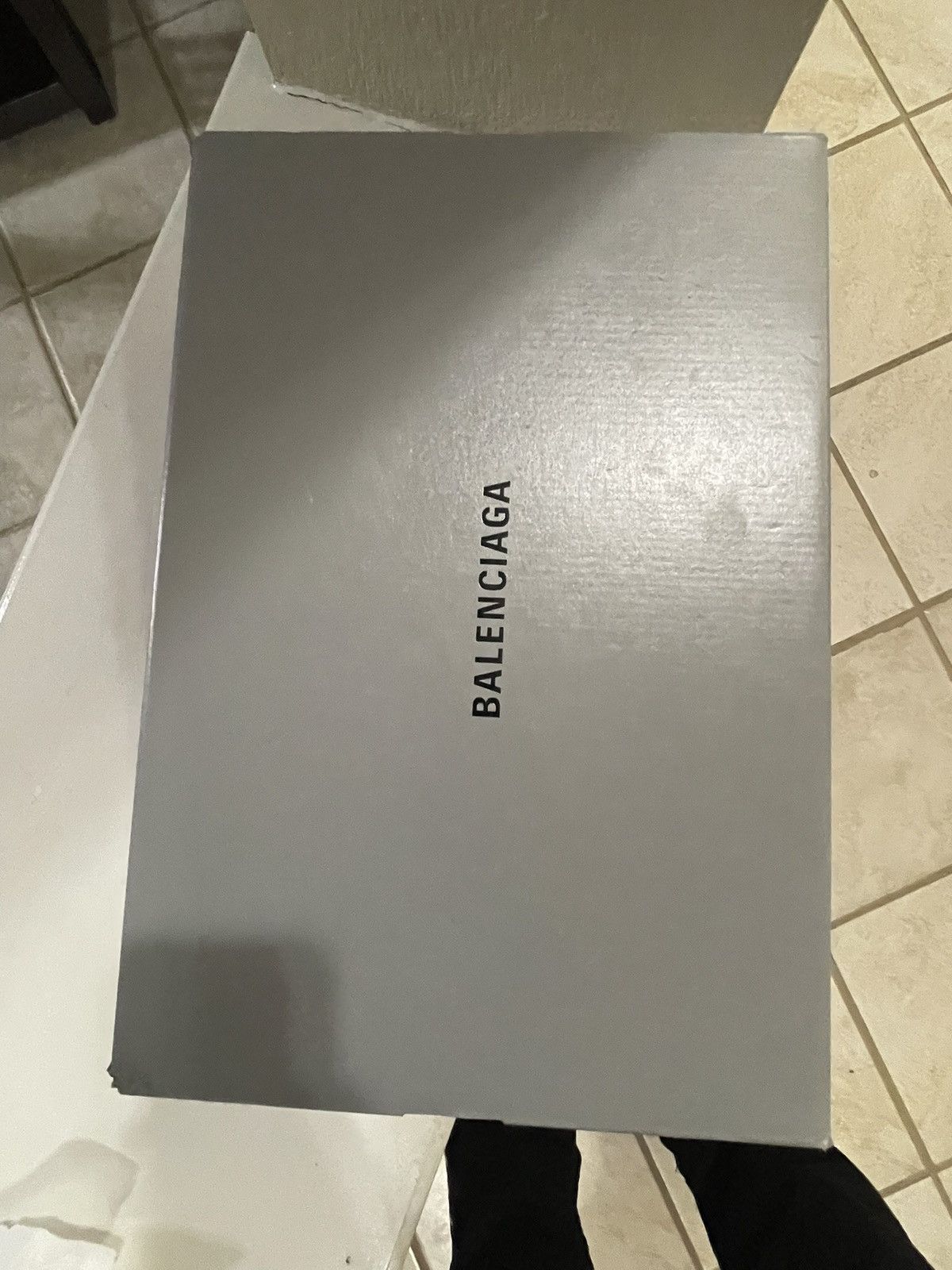 Balenciaga Runners size 41 (US Men’s 8) White Pink Grey