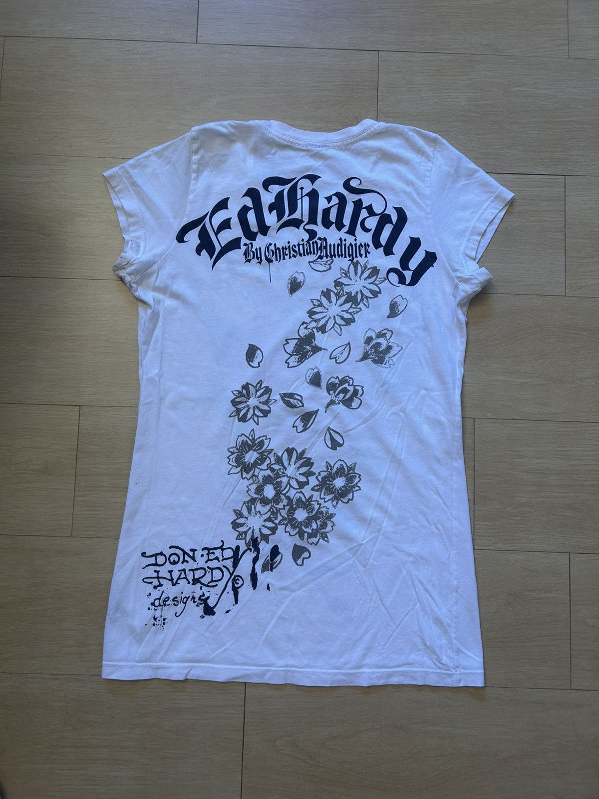Ed Hardy Ed Hardy Womens Graphic Tee Size M / US 6-8 / IT 42-44 - 2 Thumbnail