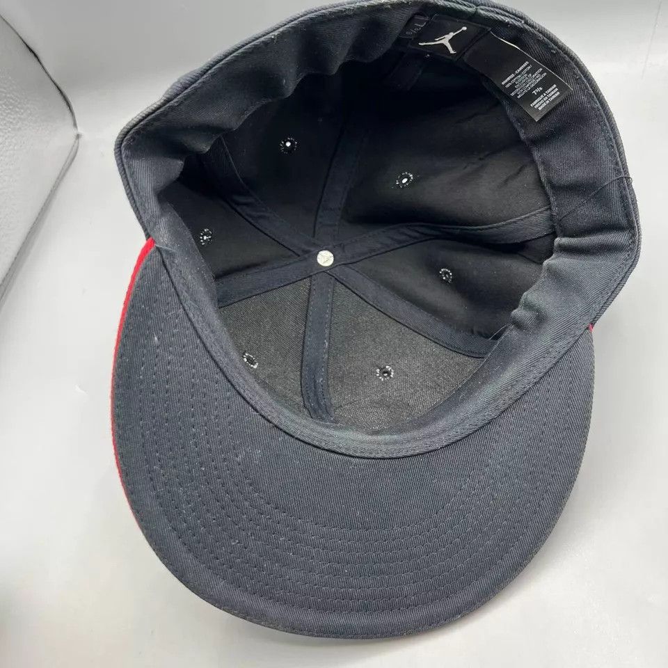 Jordan Brand Air Jordan 23 Hat Men 7 3/8 Embroidered Logo Jumpman Fitted Size ONE SIZE - 7 Thumbnail